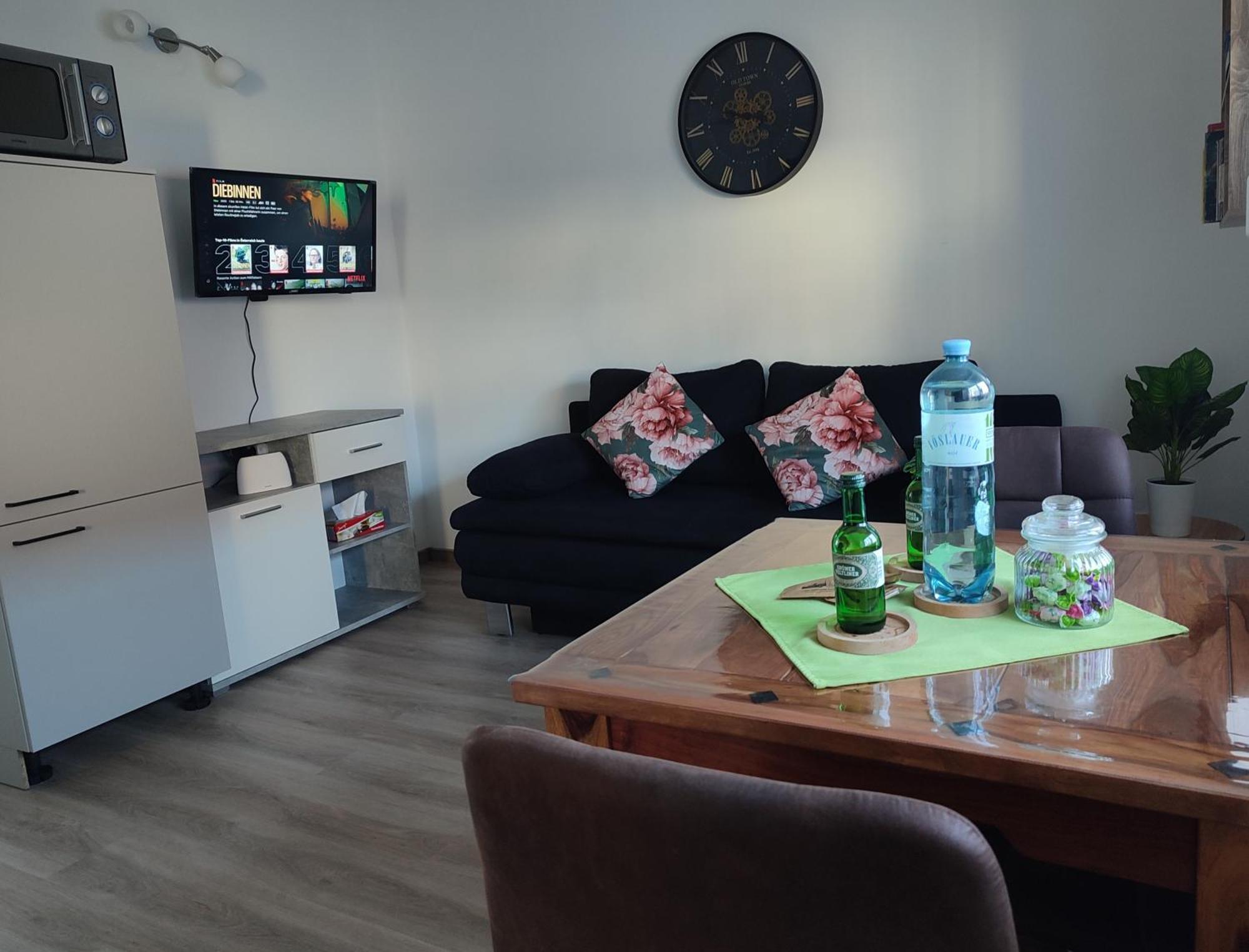 Be Home! Apartment กราทคอร์น ภายนอก รูปภาพ